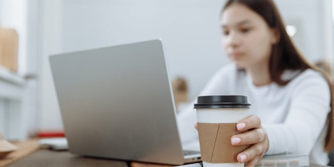 Aplikasi pengedit foto gratis untuk laptop Windows 10
