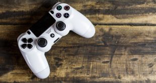 joystick untuk bermain game di PC dan Laptop yang bagus