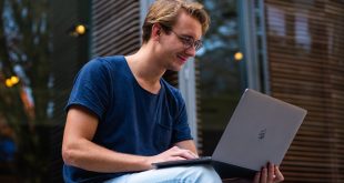 Aplikasi Server Terbaik