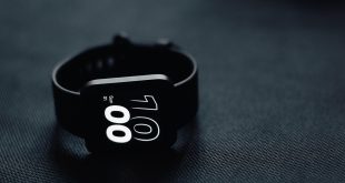 smartwatch dengan GPS
