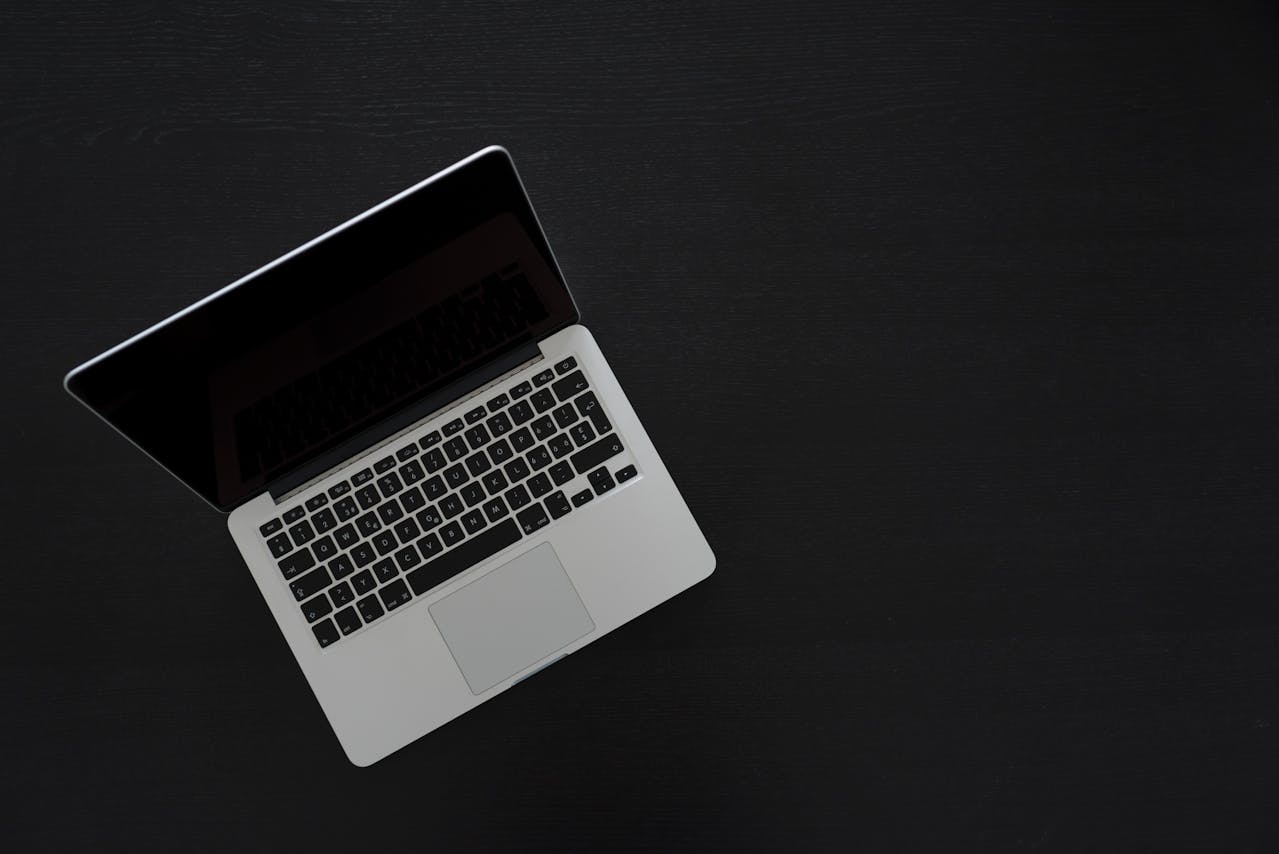 Laptop Tipis Namun Performa Tinggi