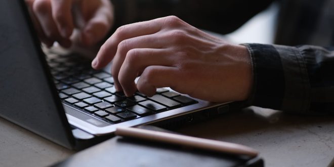 Tanda Laptop Perlu Diganti